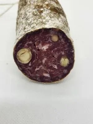Saucisson sec noisettes